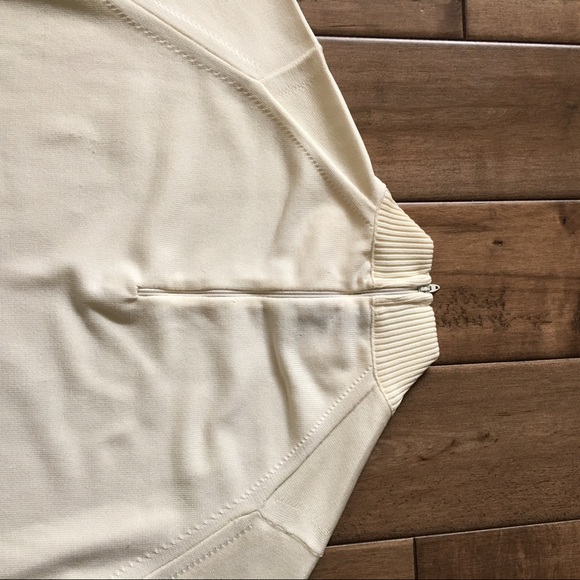 💎Givenchy Sport sweater size 40. - Picture 5 of 8